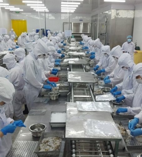 PM orders actions to safeguard agricultural production, exports amid global trade volatility