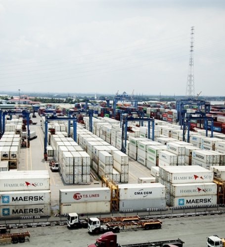 Việt Nam enjoys positive export growth in new markets