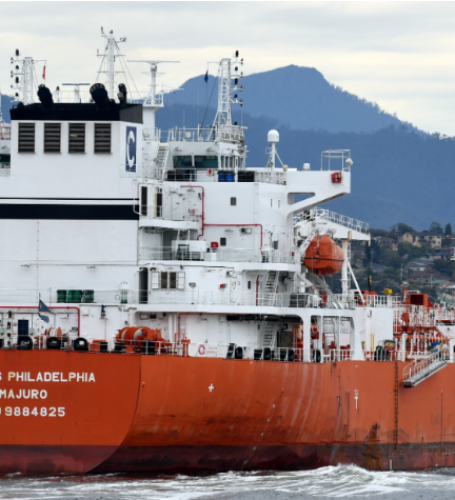 Vosco spent more than 1,850 billion VND to buy two used oil tankers