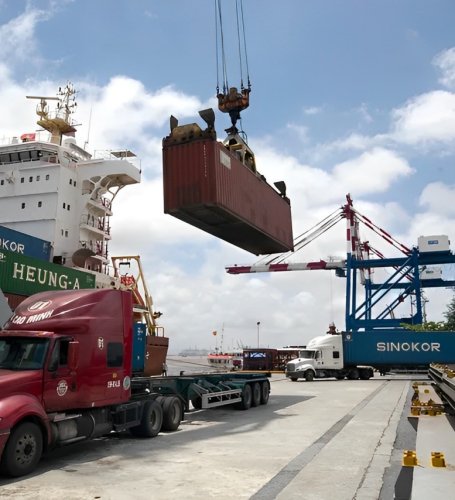 Unblocking the "bottleneck" of logistics services creates momentum for export activities